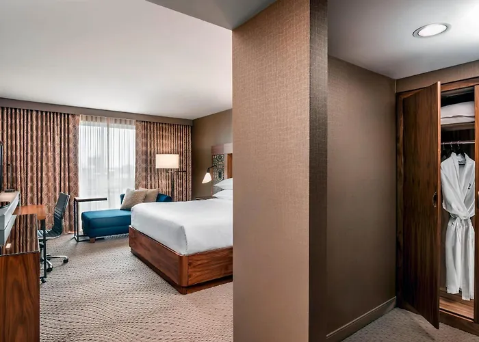 Chambre Lit King-Size aux Étages Supérieurs